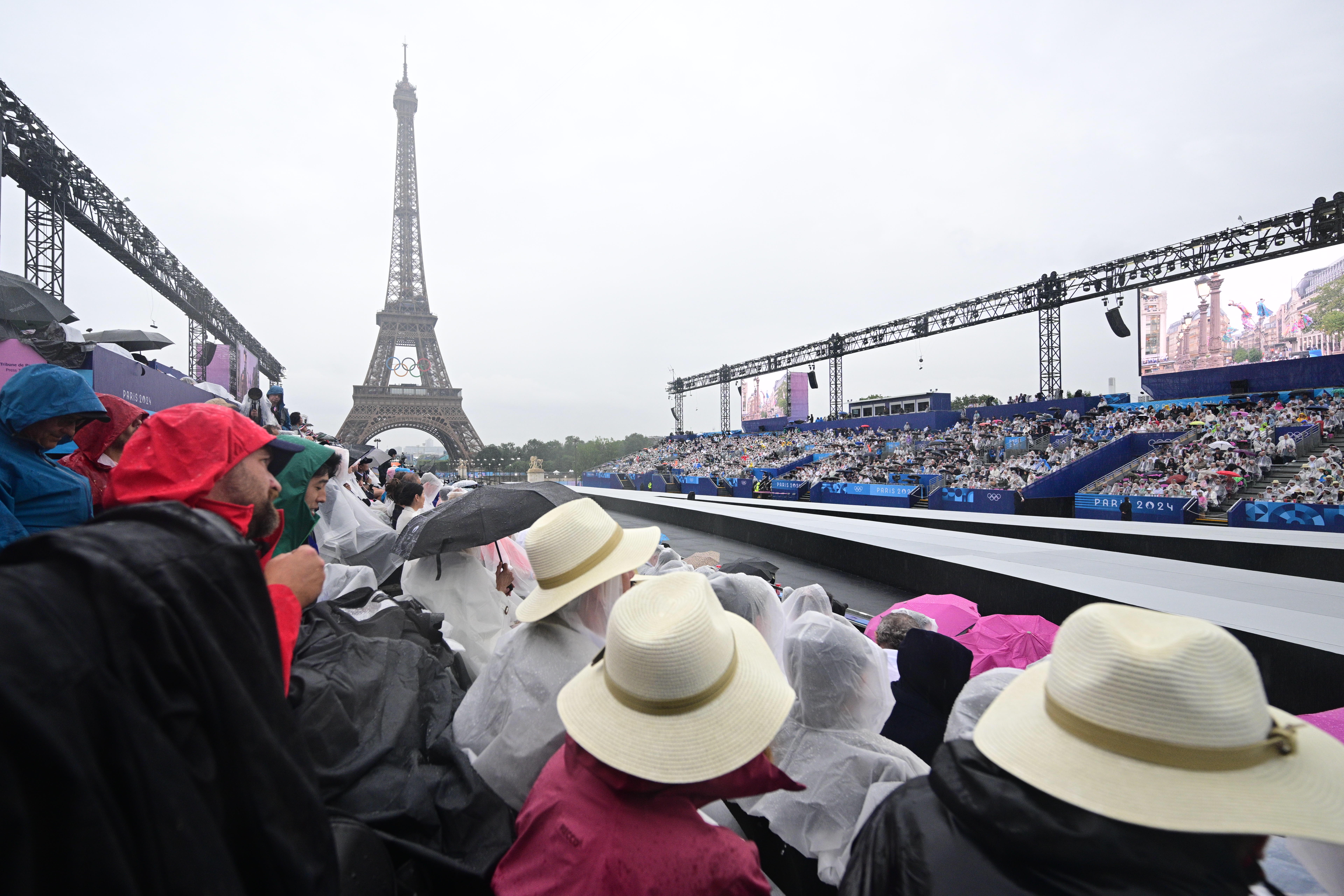 Ολυμπιακοί Αγώνες 2024: Η τελετή έναρξης στο Παρίσι, την ωραιότερη πόλη του κόσμου - Δείτε βίντεο και φωτογραφίες