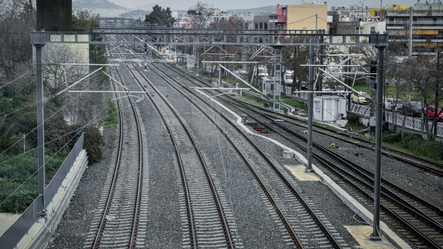 Εκτροχιάστηκε εμπορική αμαξοστοιχία στο Πολύκαστρο