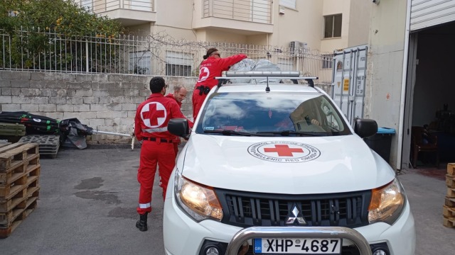 Ο Ελληνικός Ερυθρός Σταυρός στέλνει διασώστες και ψυχολόγους στην Αμοργό