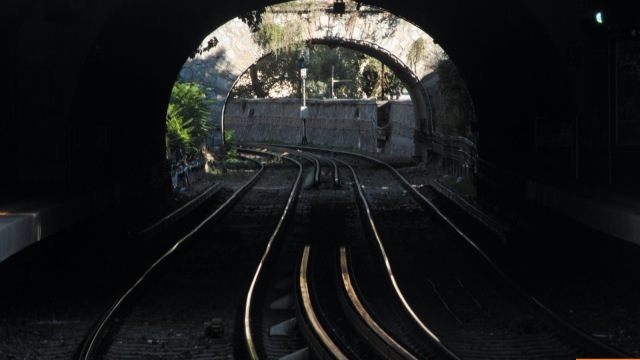 Ξεκινά έργο μεγάλης κλίμακας με την «ακτινογραφία» στις 40 πεζογέφυρες